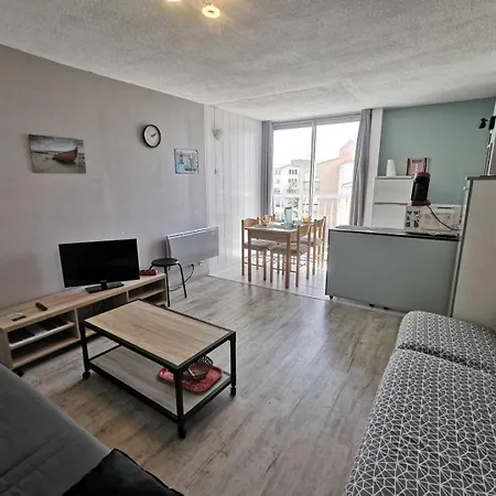 035 Cap D'agde T2 Avec Pk Quartier Mole Pour 4 Personnes آجد