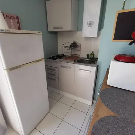 035 Cap D'agde T2 Avec Pk Quartier Mole Pour 4 Personnes شقة