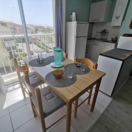 Apartment 035 Cap D'agde T2 Avec Pk Quartier Mole Pour 4 Personnes